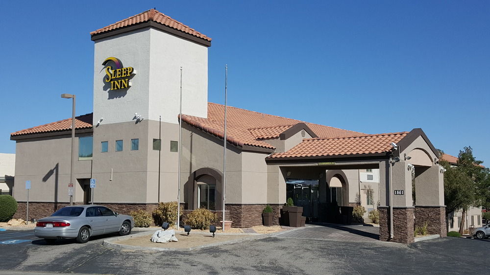 Baymont By Wyndham Historic Route 66 Hotel Barstow