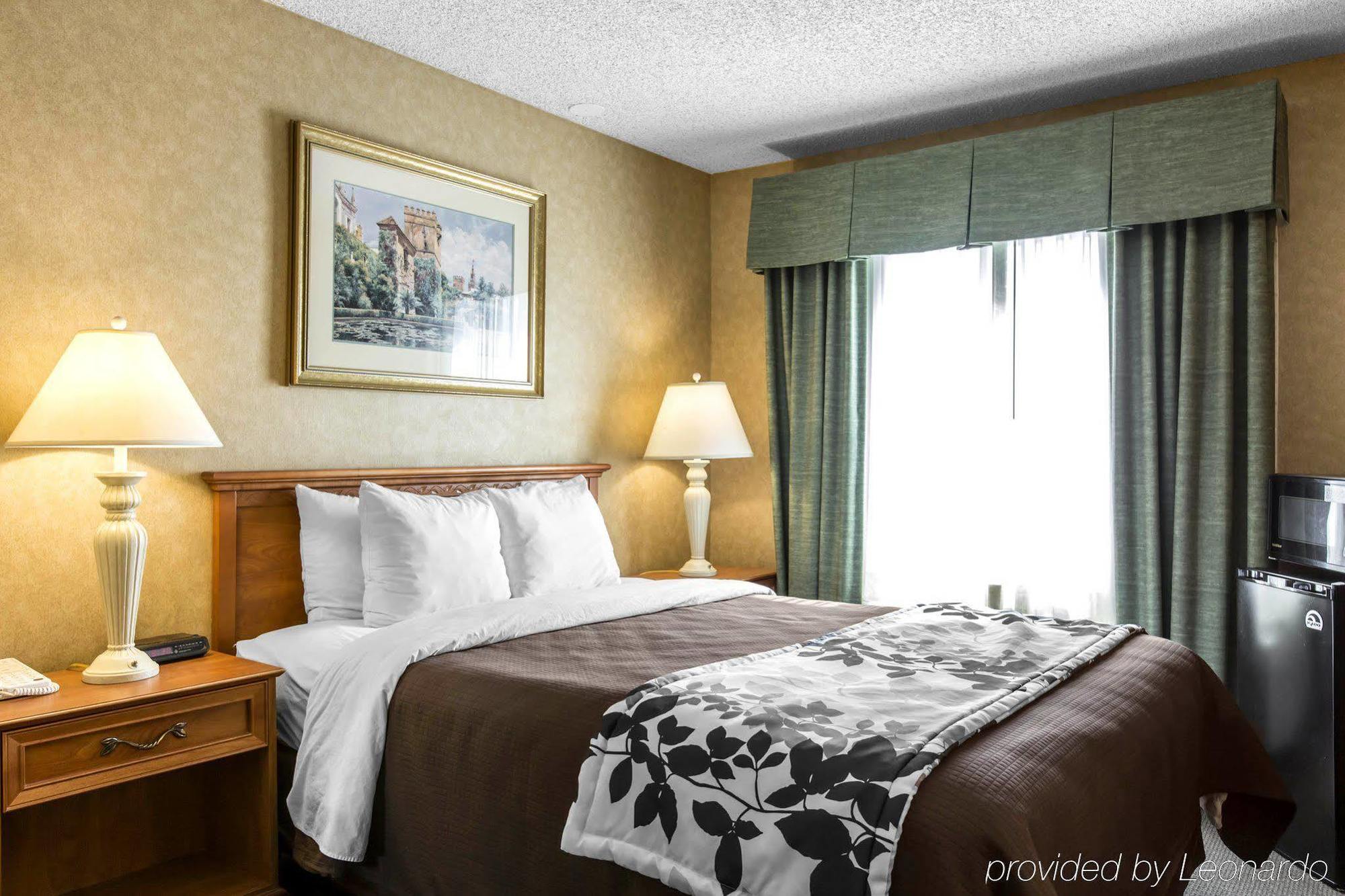 Baymont By Wyndham Historic Route 66 Hotel Barstow